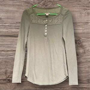 Mossimo Supply Co Gray Long Sleeve Embellished Blouse